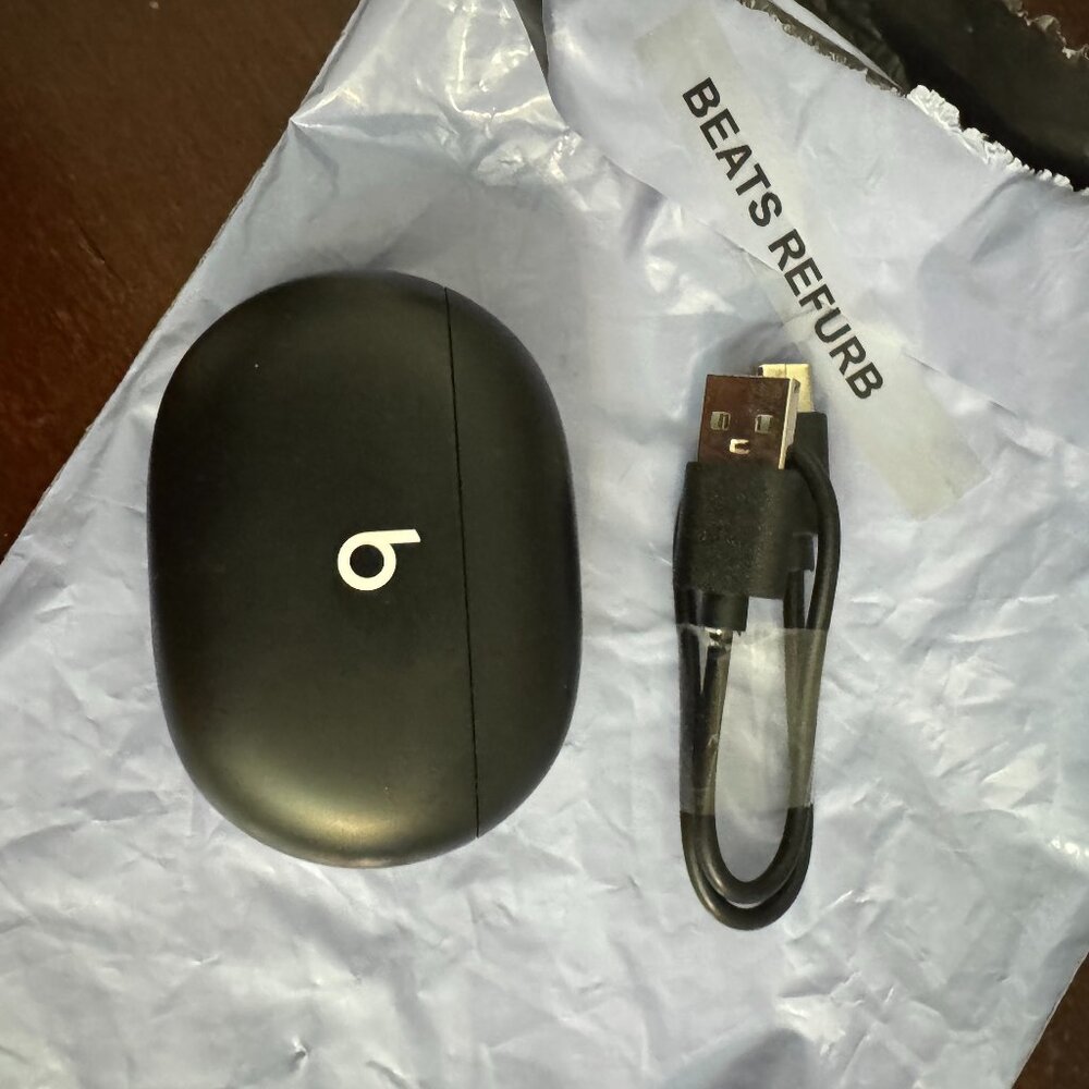 Beats Earpods, refurbished